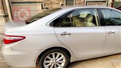 تۆیۆتا کامری